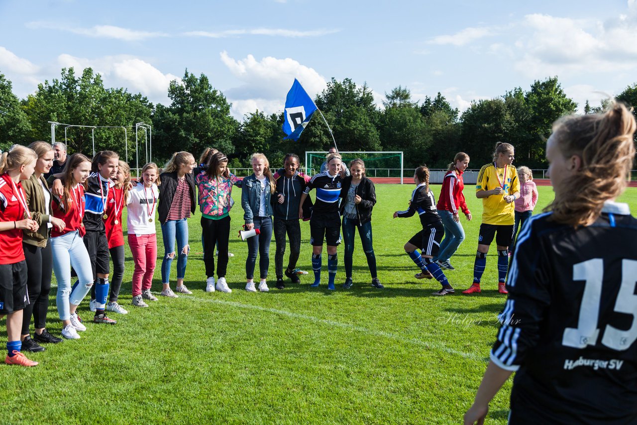 Bild 103 - wBJ SV Henstedt Ulzburg - Hamburger SV : Ergebnis: 0:2